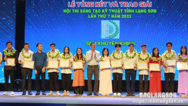 Phần mềm hữu ích giúp theo dõi tiến độ dạy học của Trường THCS Hoàng Văn Thụ, thành phố Lạng Sơn