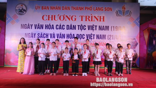 Thành phố Lạng Sơn hưởng ứng Ngày văn hóa các dân tộc Việt Nam, Ngày sách và Văn hóa đọc Việt Nam