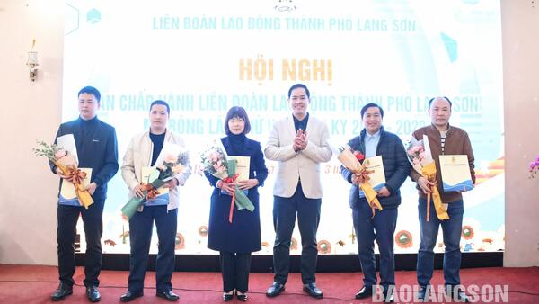Liên đoàn Lao động thành phố: Tiếp nhận 5 công đoàn cơ sở với trên 500 đoàn viên công đoàn