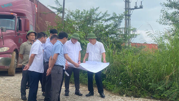 Đoàn công tác UBND thành phố kiểm tra tình hình thực hiện các dự án trên địa bàn thành phố Lạng Sơn